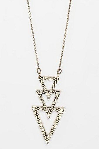 Cutout Triple Arrow Necklace   Gold   One Size